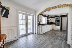 Kitchen/Diner- click for photo gallery